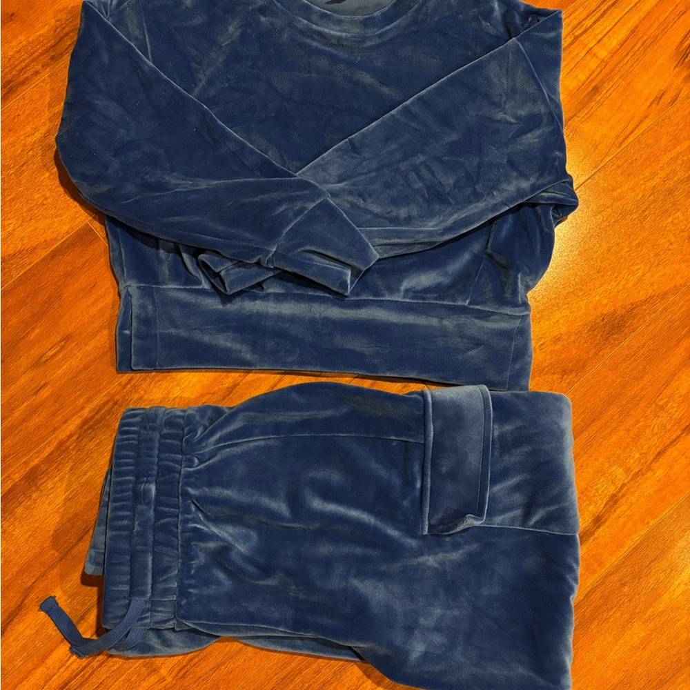 90 Degree By Reflex Navy Velour Set